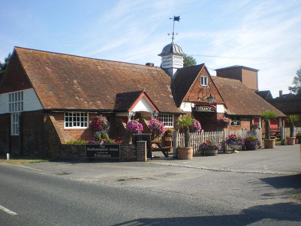 The Walhampton Arms Bed & Breakfast Lymington Luaran gambar
