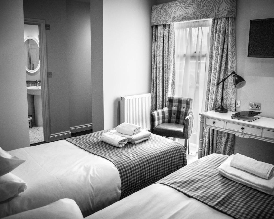 The Walhampton Arms Bed & Breakfast Lymington Luaran gambar