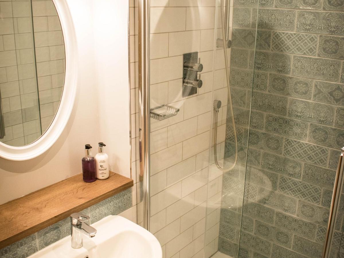 The Walhampton Arms Bed & Breakfast Lymington Luaran gambar
