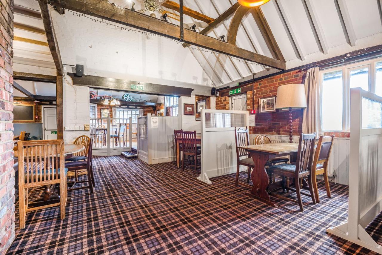 The Walhampton Arms Bed & Breakfast Lymington Luaran gambar